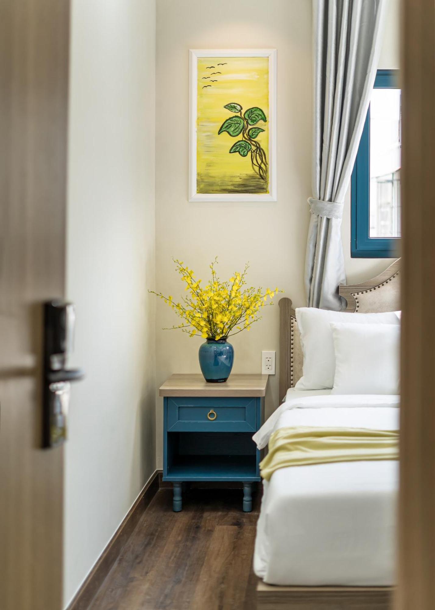 Jan Saigon Oasis Hotel