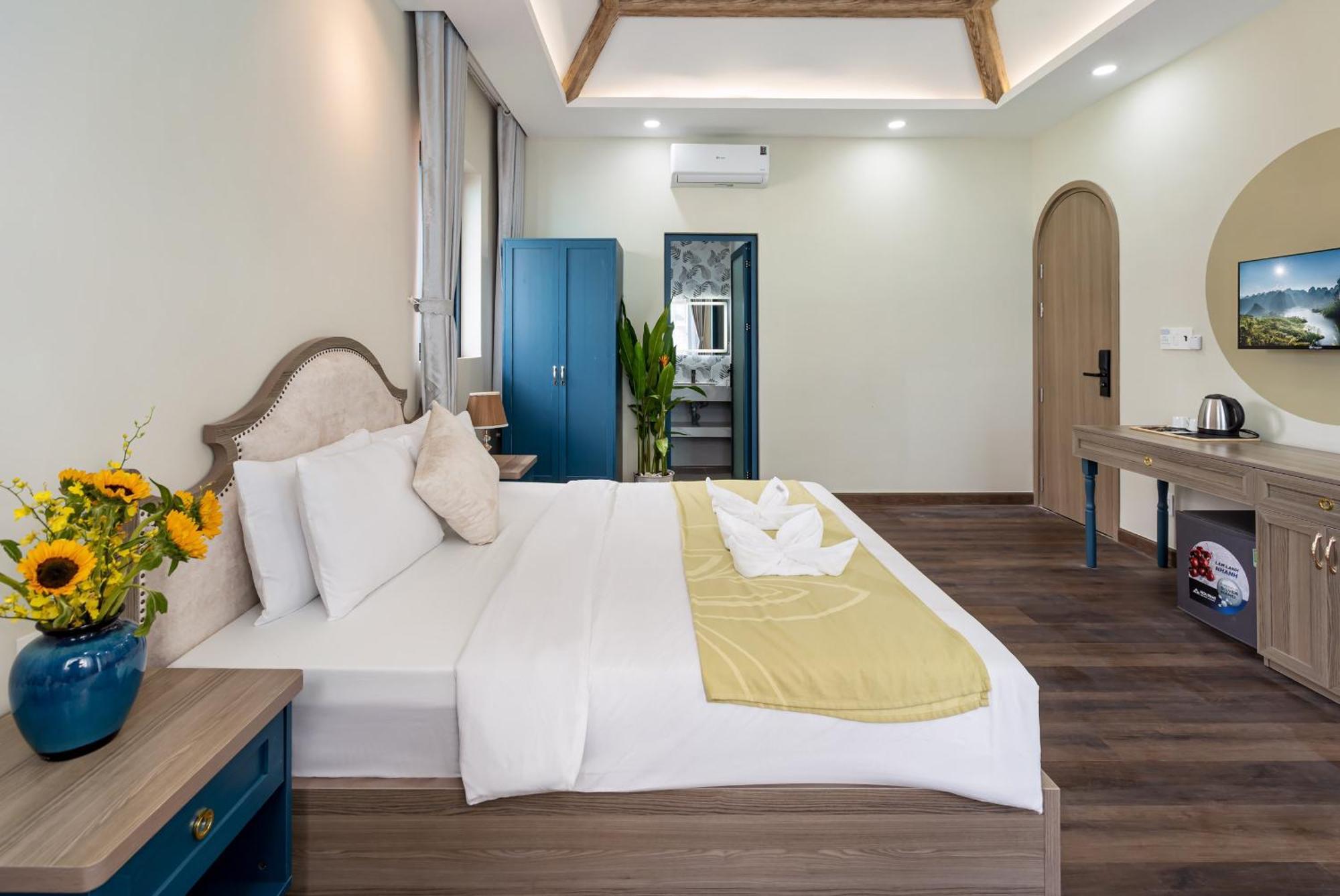 Jan Saigon Oasis *