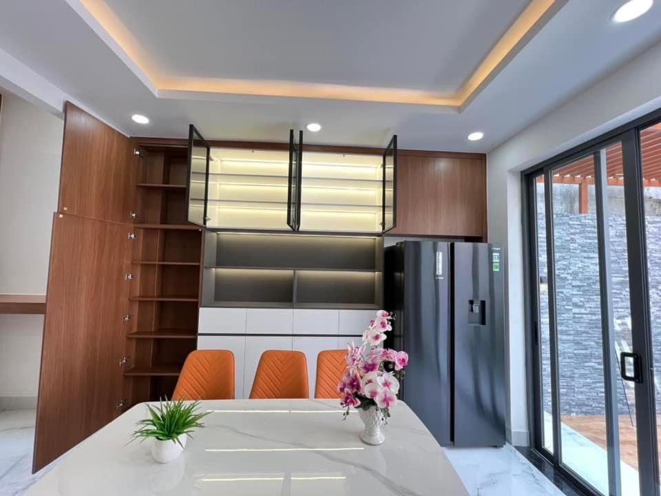 1364 Truong Sa * Ho Chi Minh City