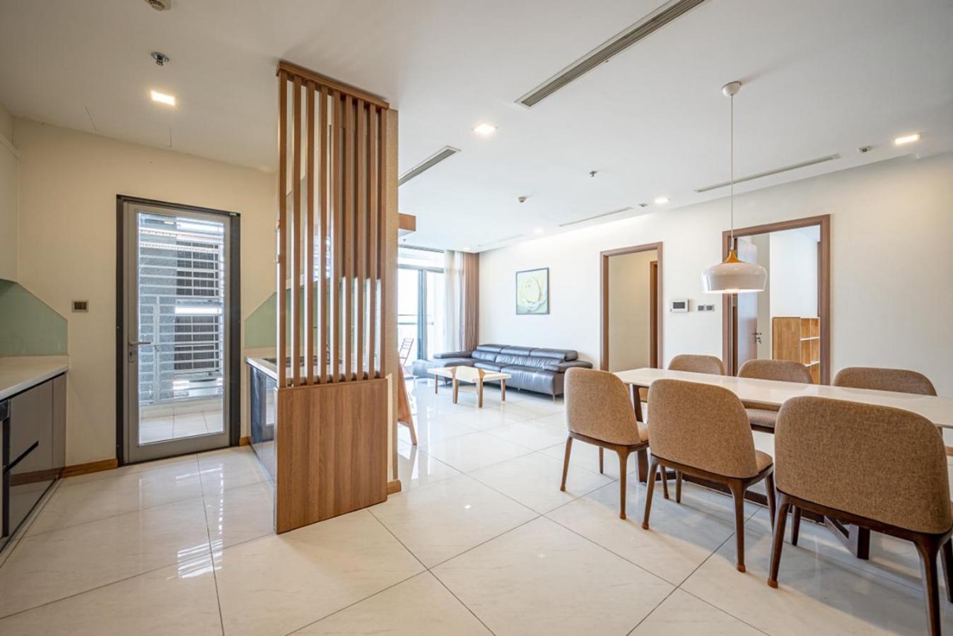 Luxury Vinhomes Central Park - Oda Homes Apartment