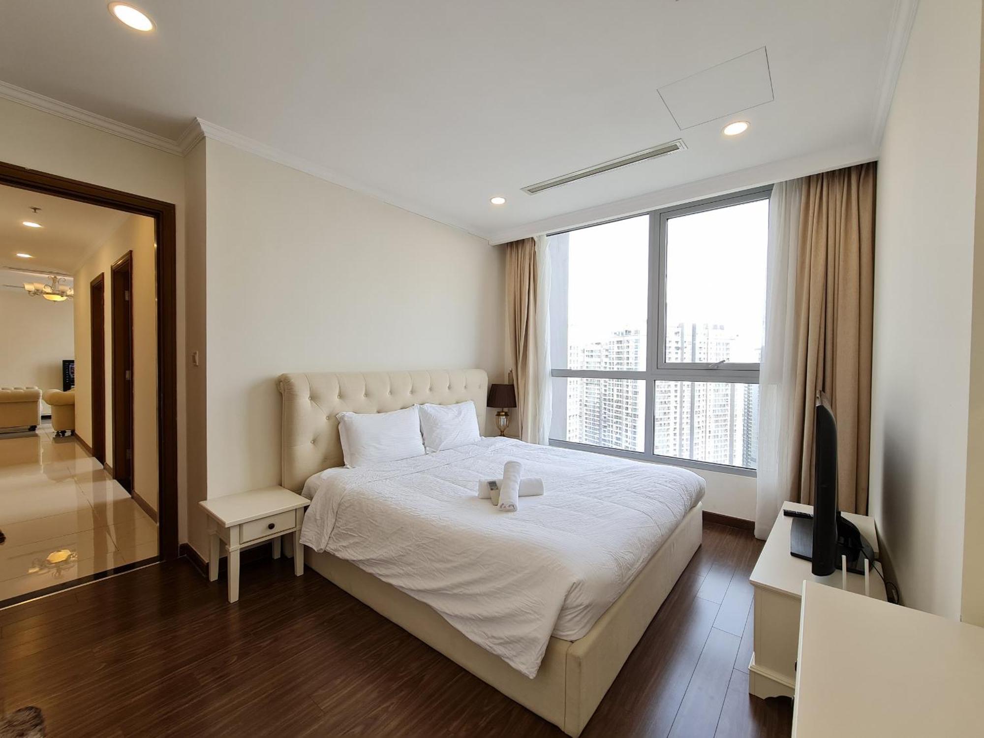 Luxury Vinhomes Central Park - Oda Homes Apartment
