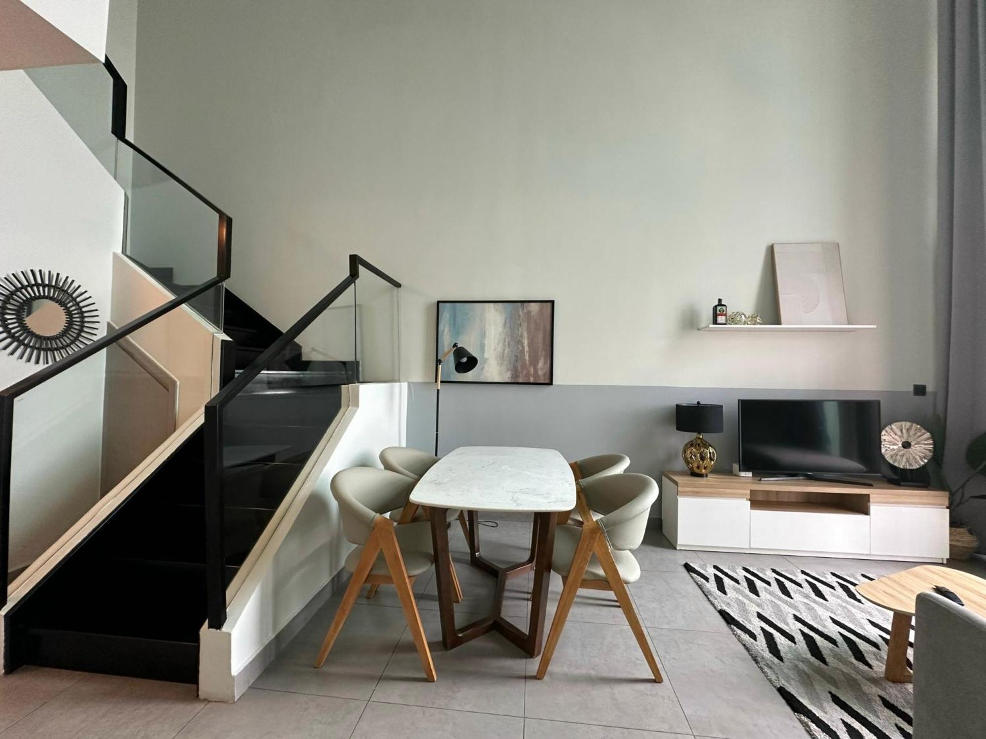 Apartment Feliz Luxurry Duplex Saigon *