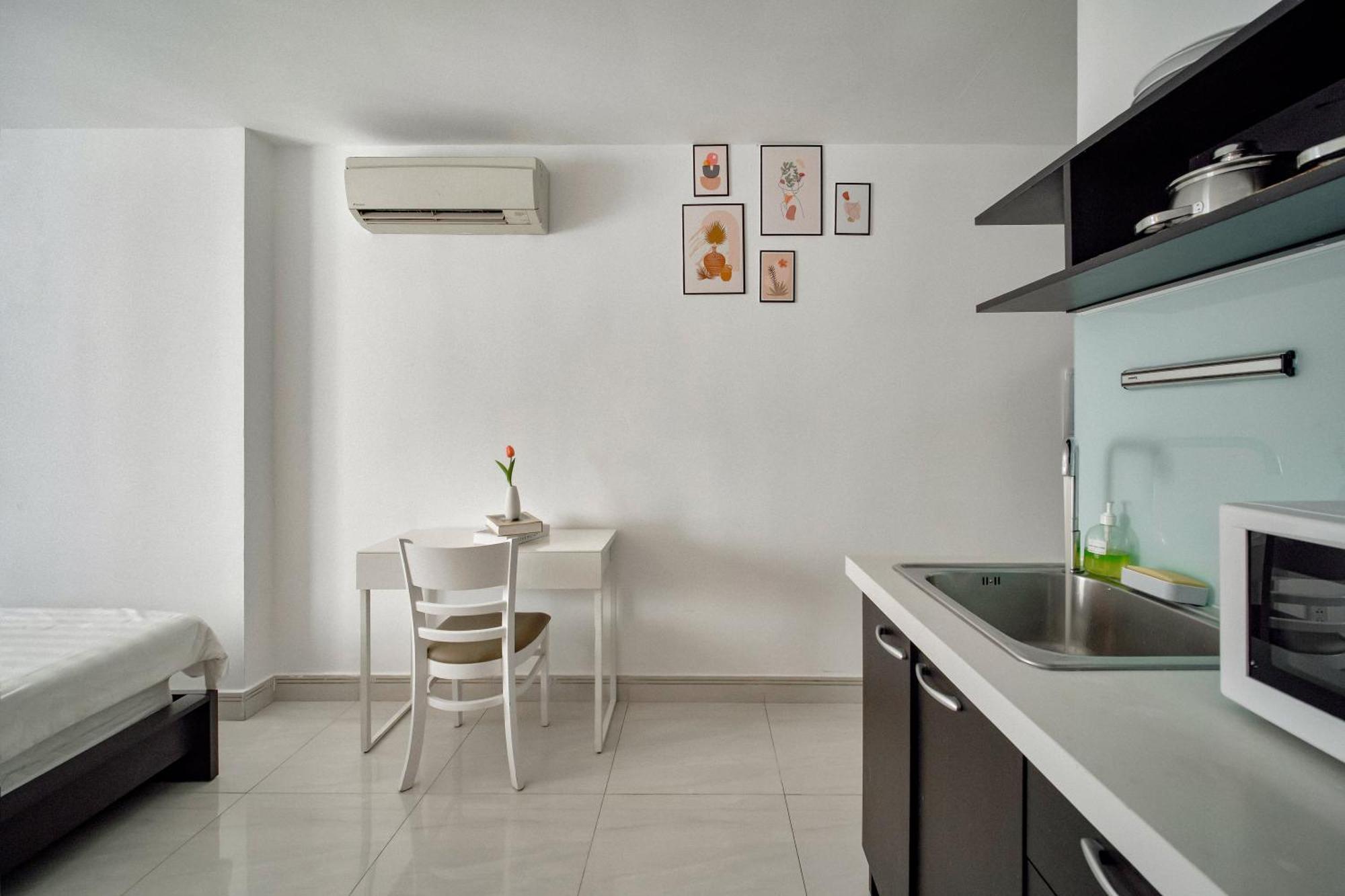 Apartment Tan Son Nhat Airport By Sabay