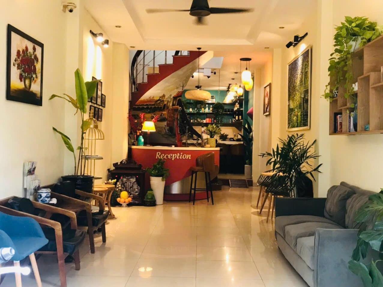 Hotel The Alley Saigon