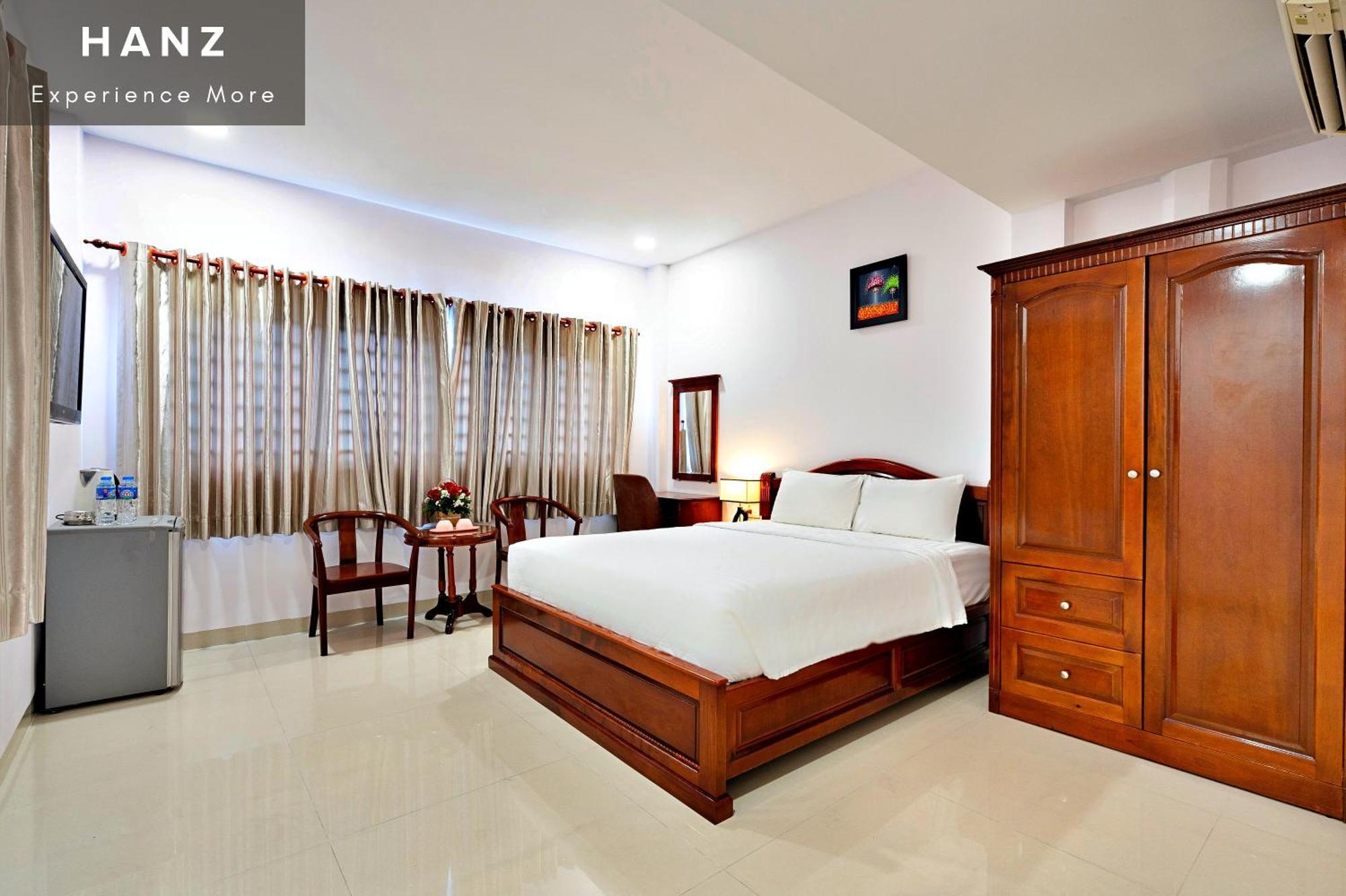 Hotel S169 Le Thanh Ton