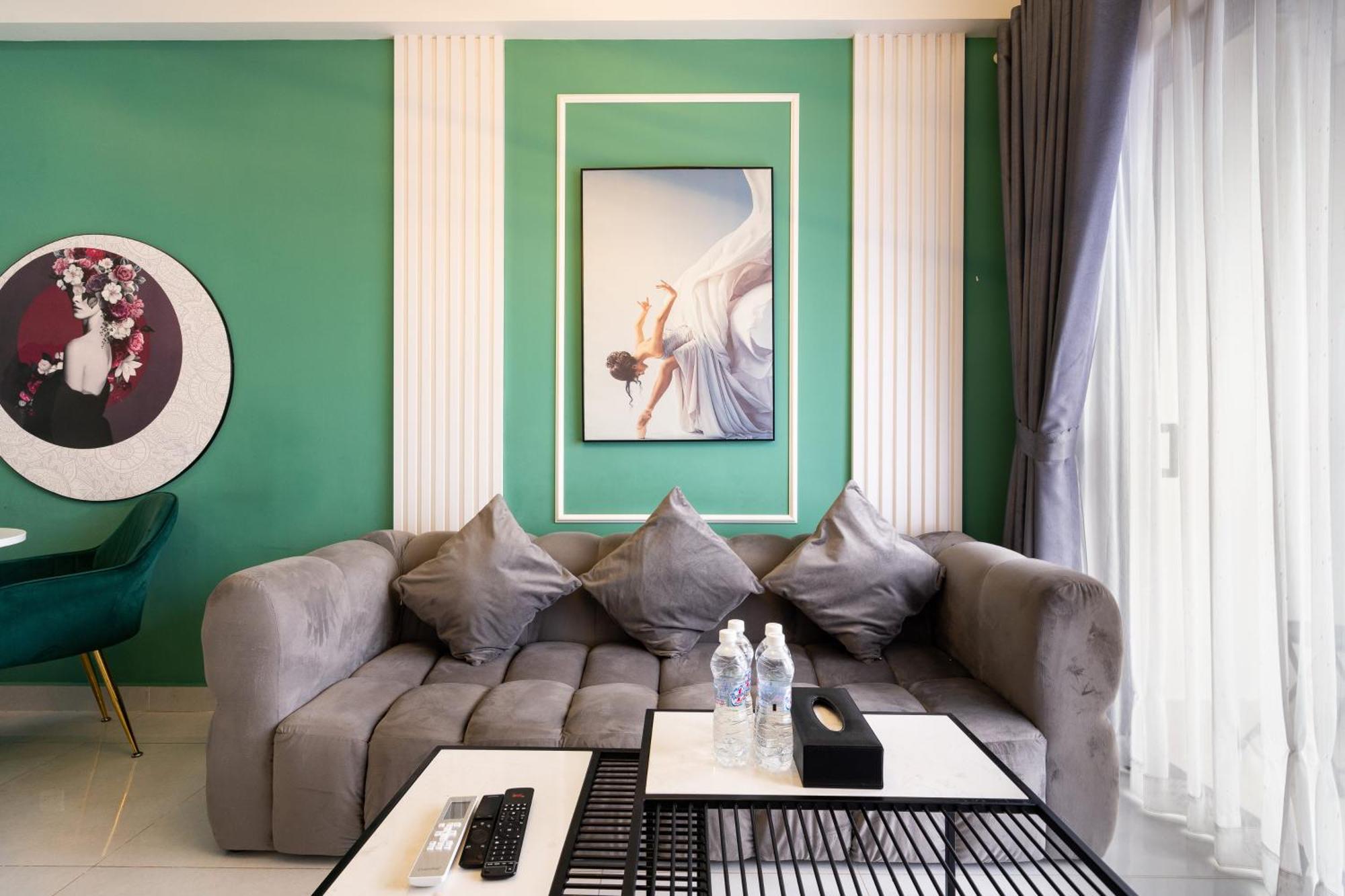 Apartment Otis - Soho District 1 - Near Bui Vien Ho Chi Minh City