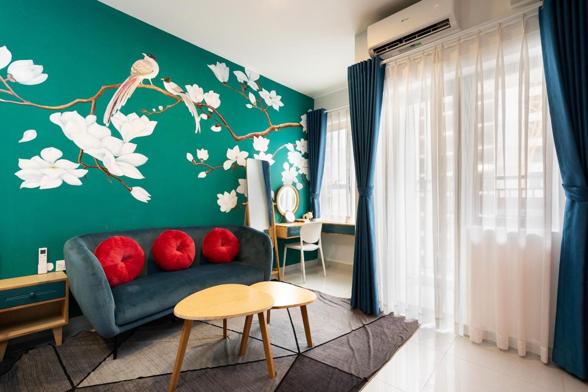 Otis - Soho District 1 - Near Bui Vien Apartment *