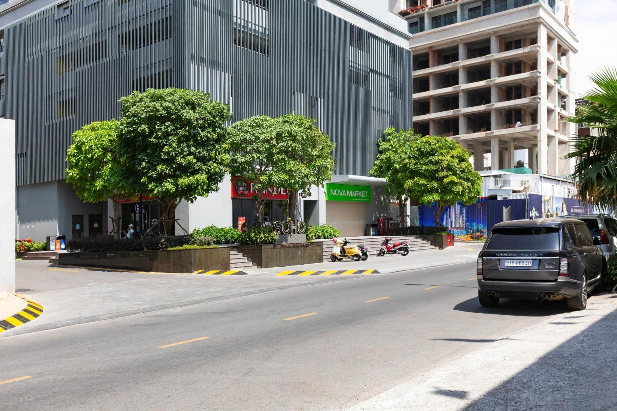Otis - Soho District 1 - Near Bui Vien *