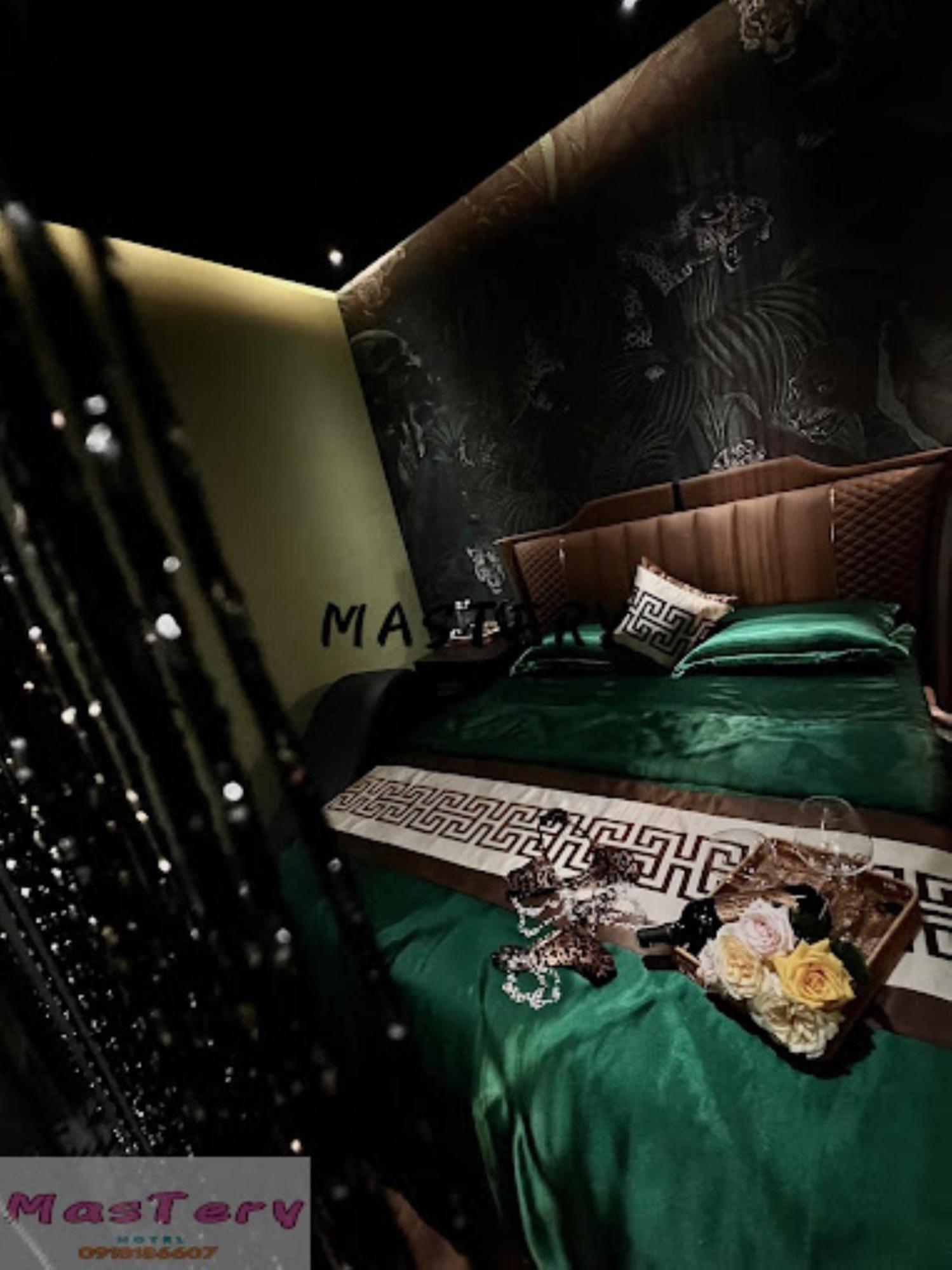 Mastery Hotel *