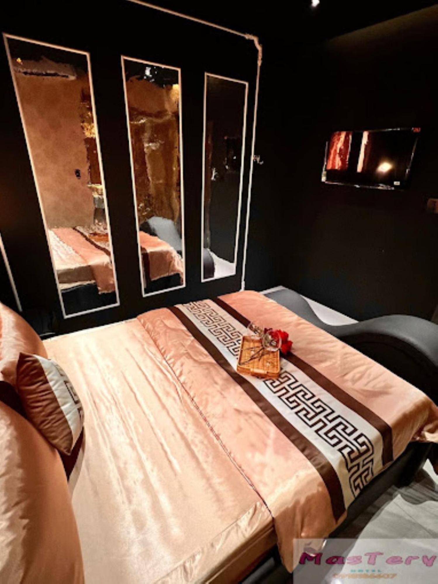 Mastery Hotel