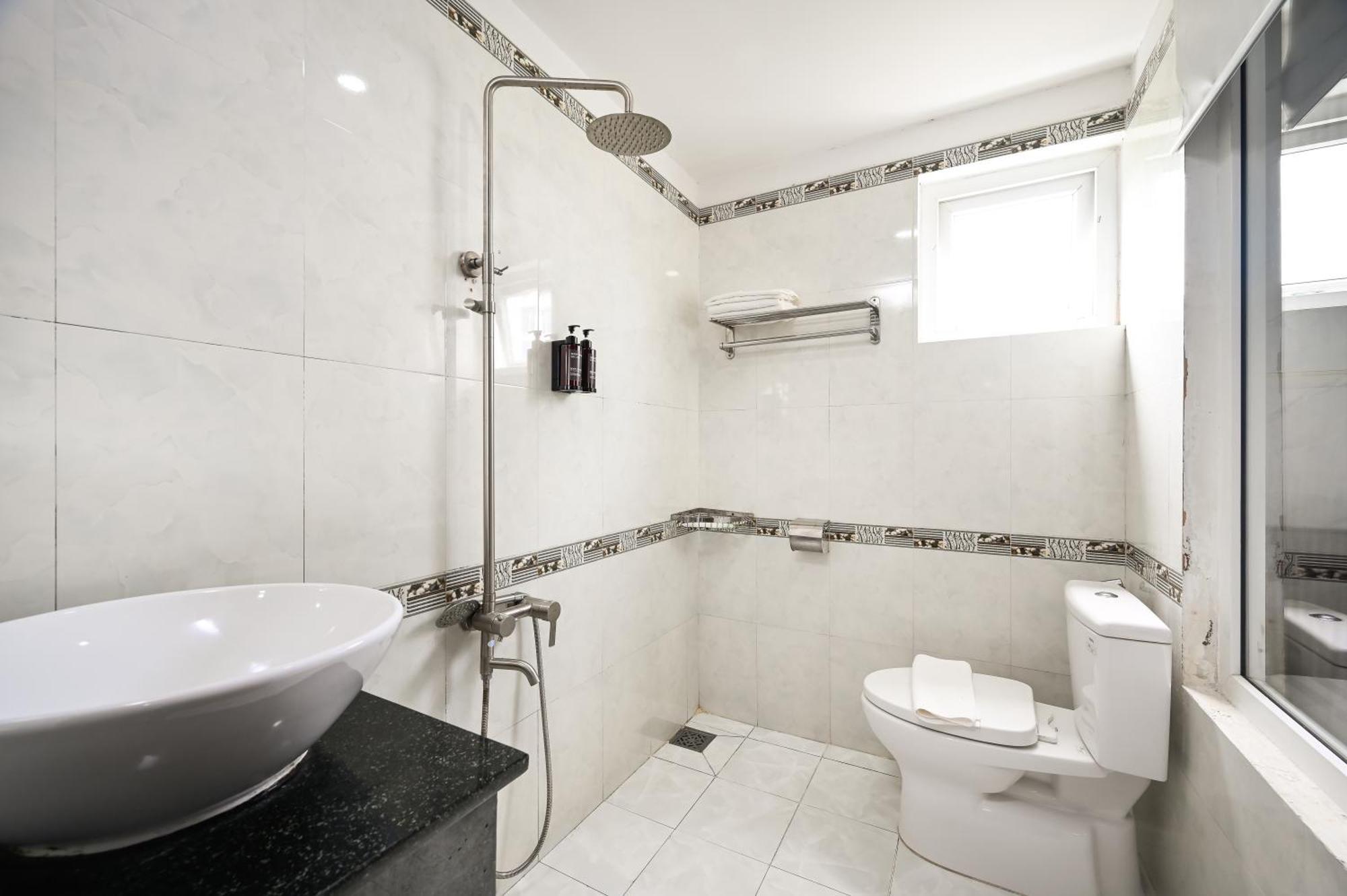 Gia Hoa Airport Hotel