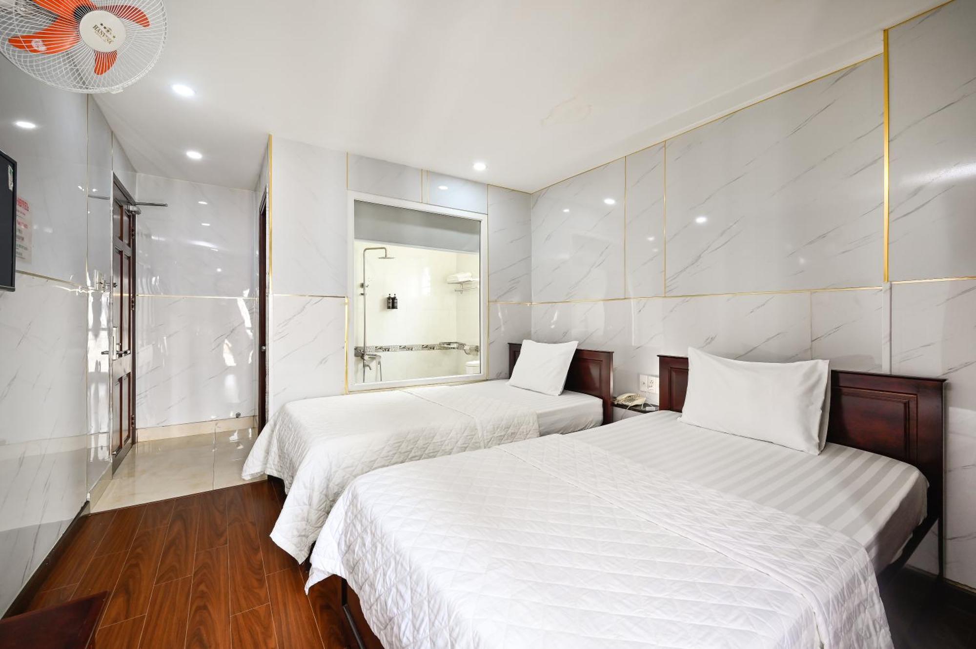 Hotel Gia Hoa Airport 3*