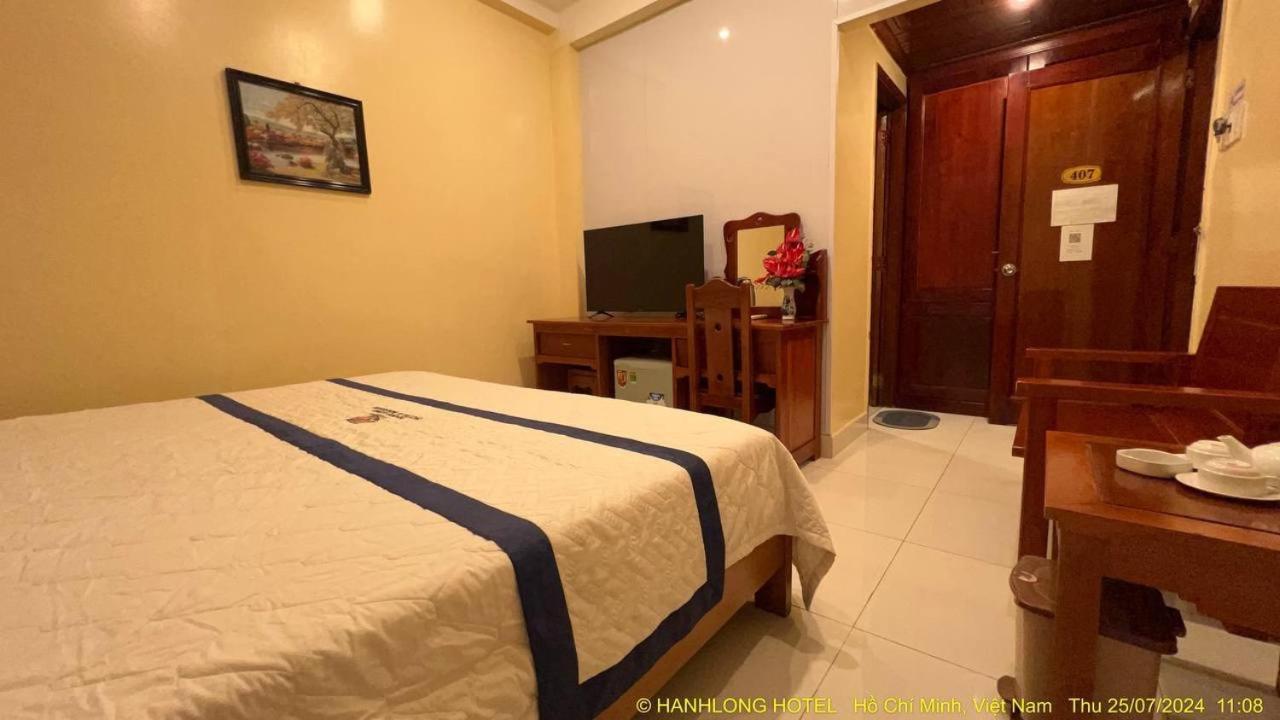 Khach San Hanh Long Hotel