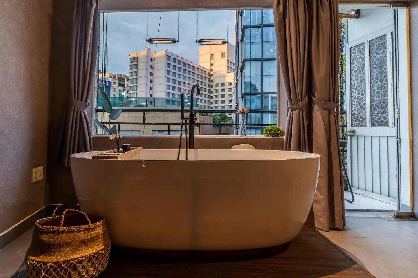 Saigon Hideout New World View TP. Hồ Chí Minh