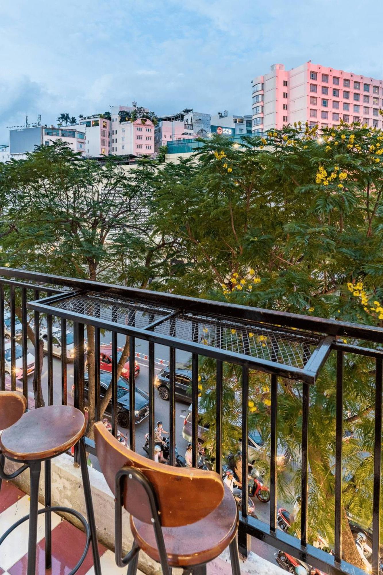 Căn hộ Saigon Hideout New World View