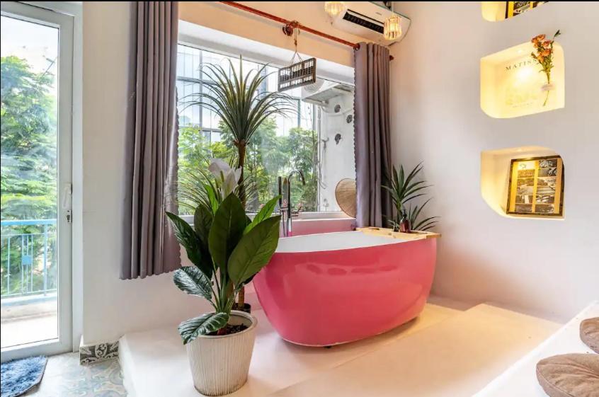 Saigon Hideout New World View TP. Hồ Chí Minh