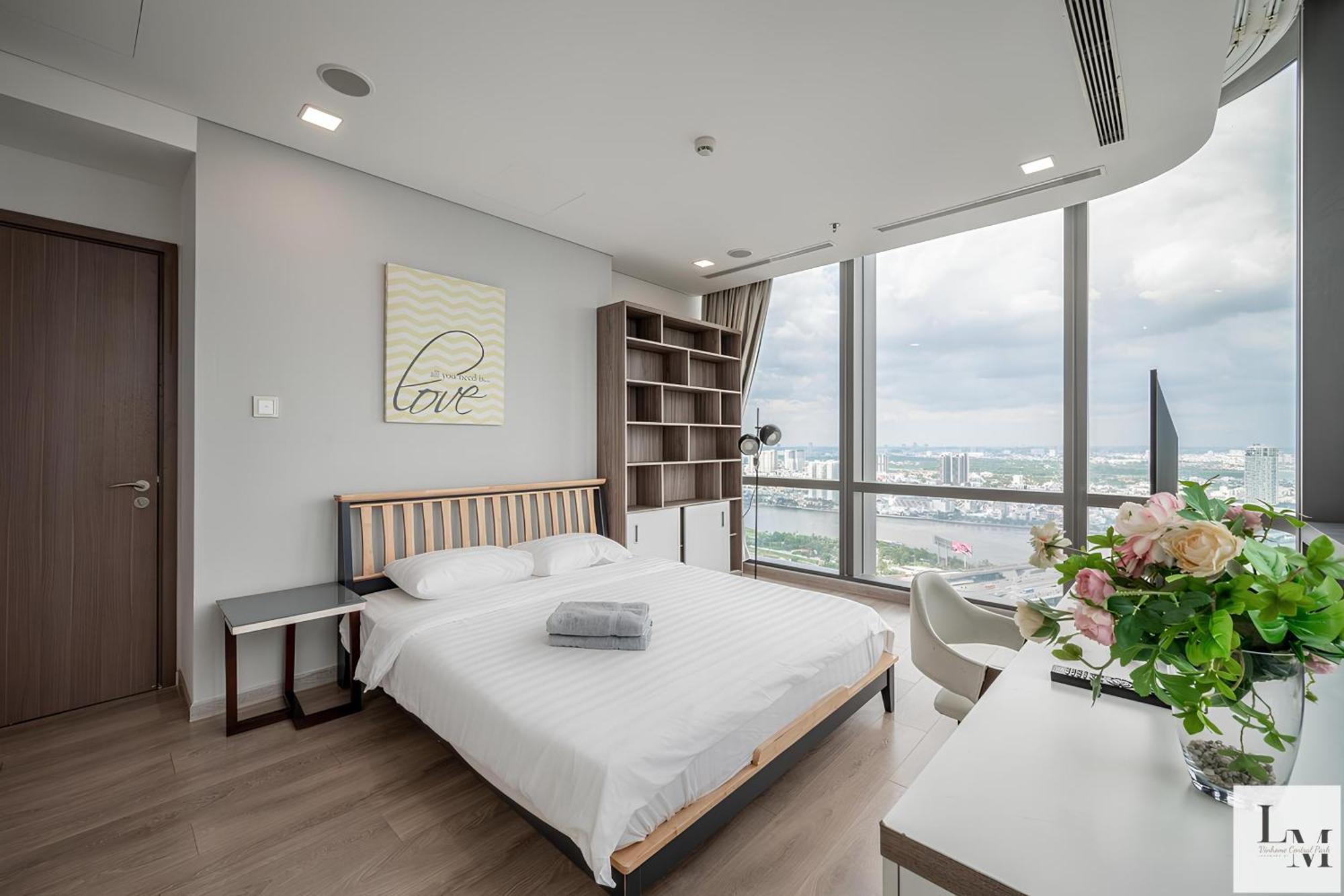 Landmark Garden Balcony * TP. Hồ Chí Minh