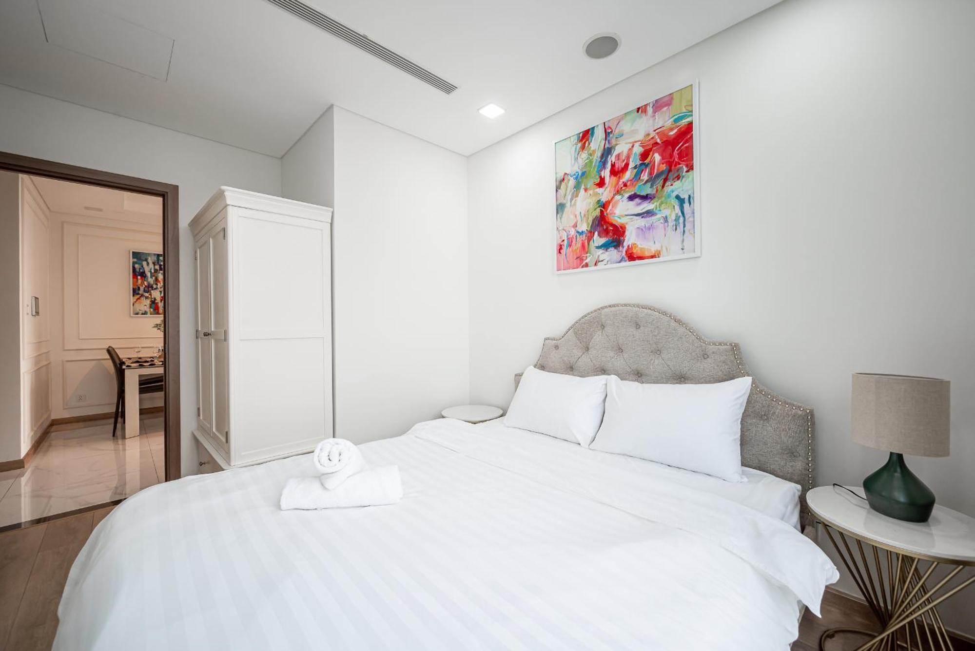 Landmark 81 & Vinhomes Urban *