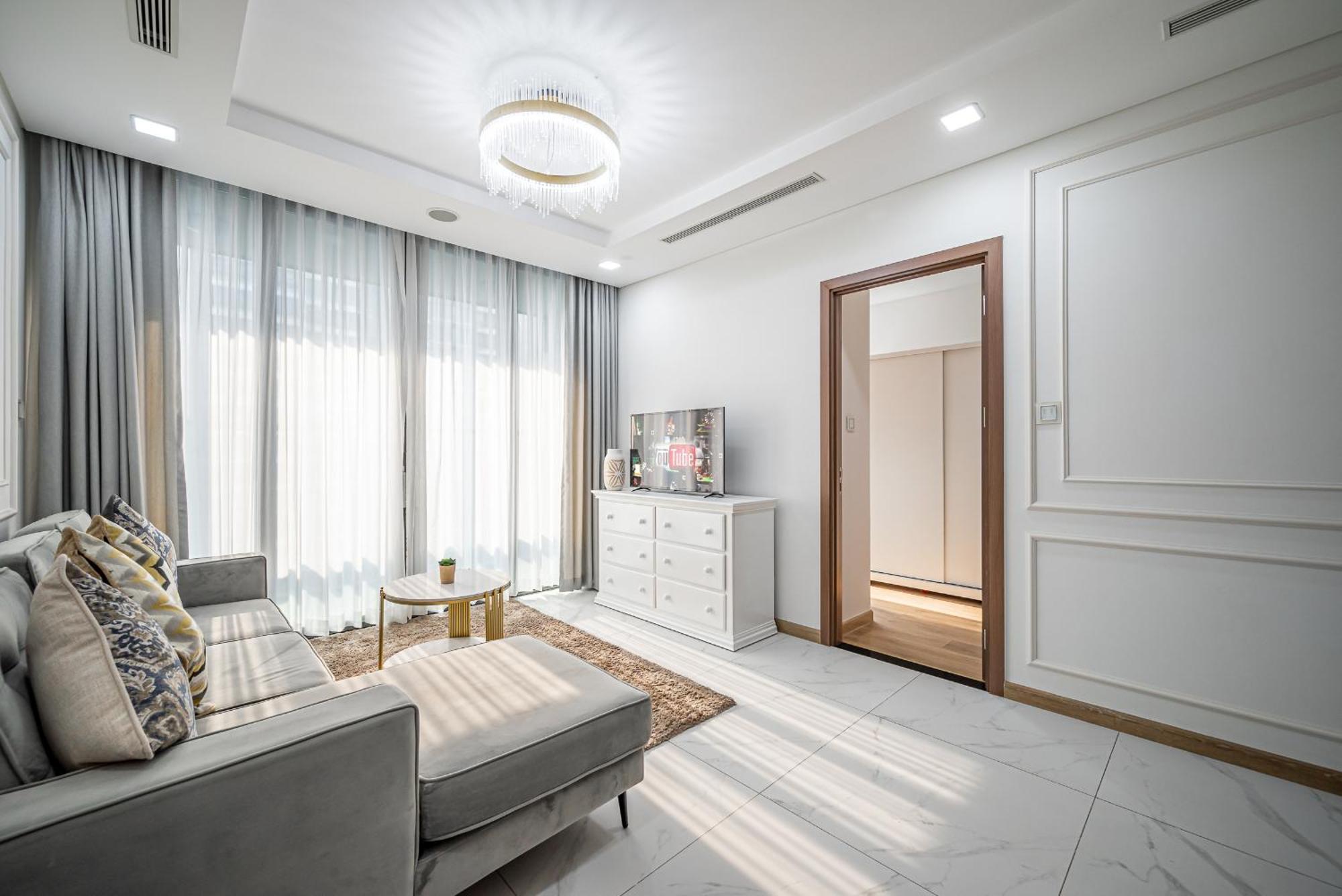 Apartment Landmark 81 & Vinhomes Urban Ho Chi Minh City