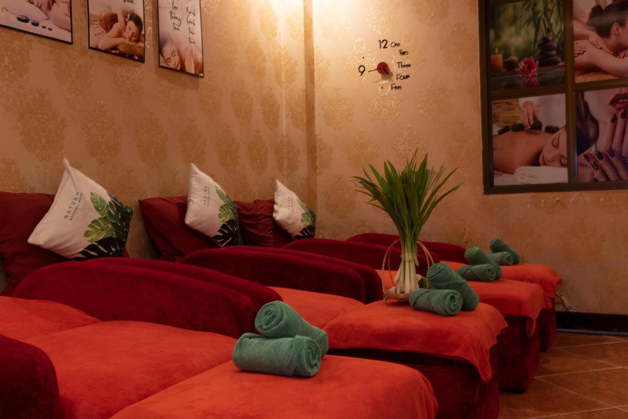 Hotel Vilion & Ho Chi Minh City
