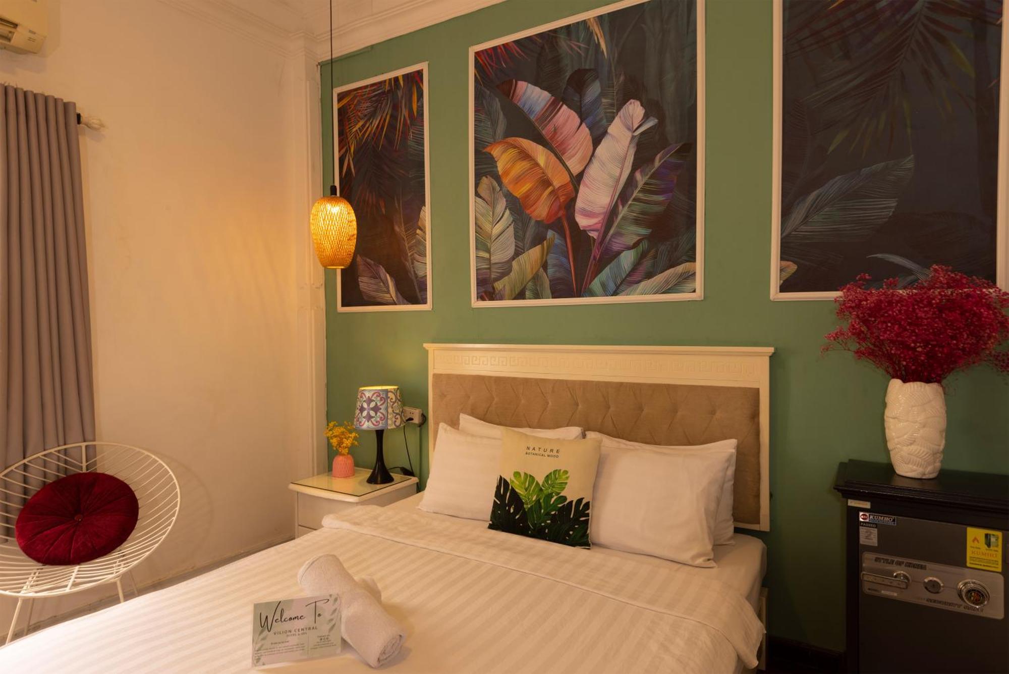 Vilion & Hotel 3*