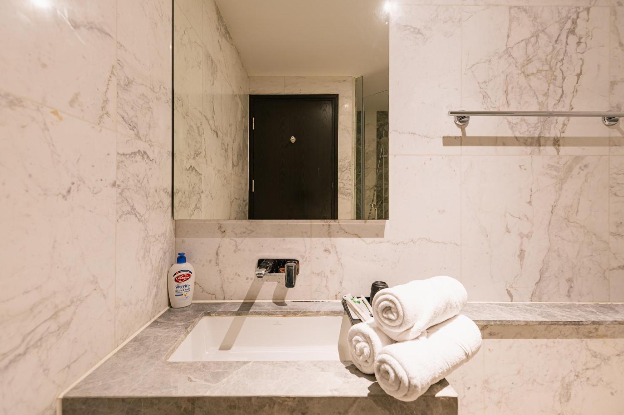 2-3 Bedroom In District 1 D1mension Free Pick Up * Ho Chi Minh City
