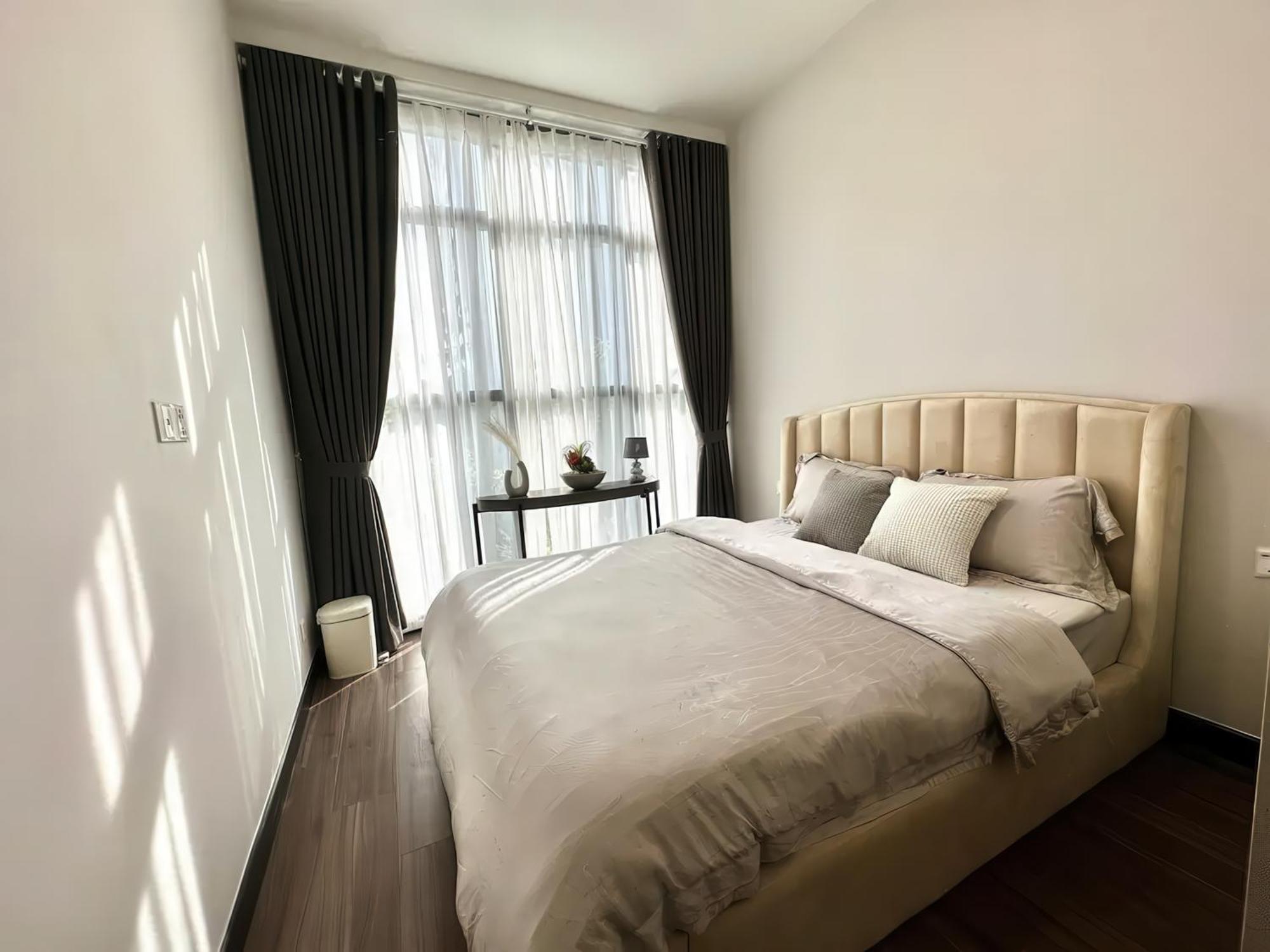 Empire Thu Thiem D2 * Ho Chi Minh City