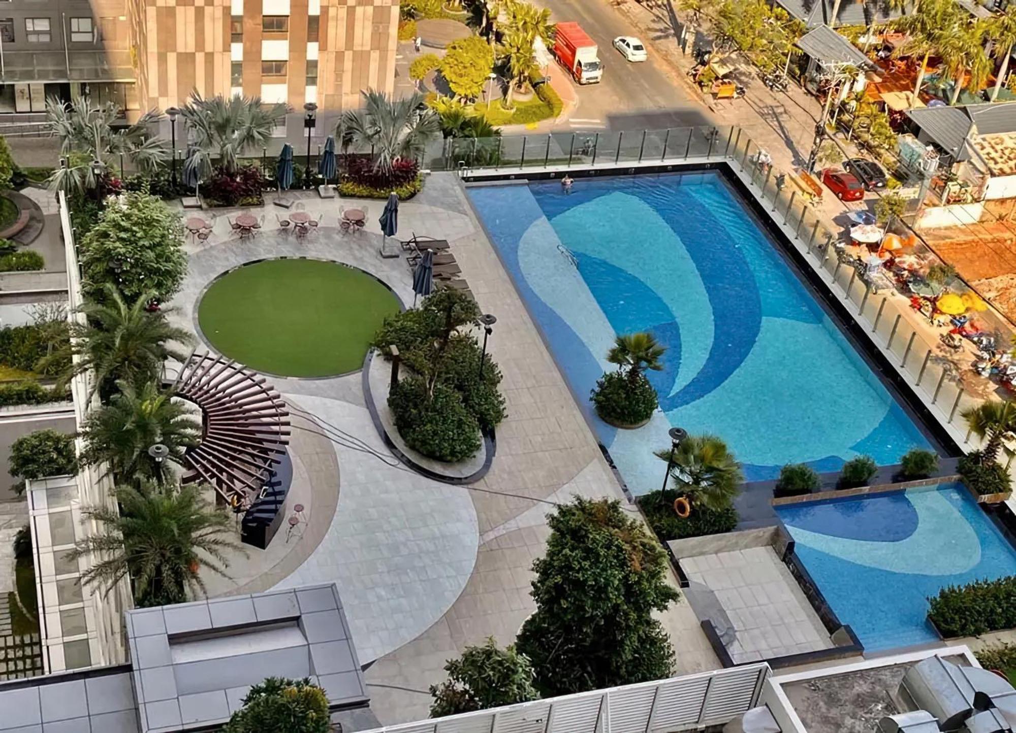 Apartment The Parkview - Very Close Tsn Airport Ho Chi Minh City