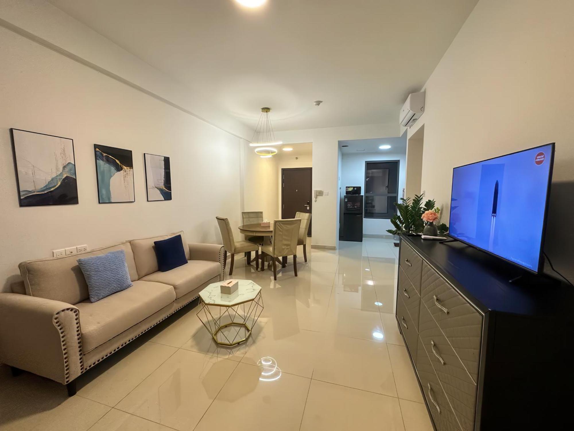 The Sun Avenue - Lalaland & Chill Sky Pool Apartment Ho Chi Minh City