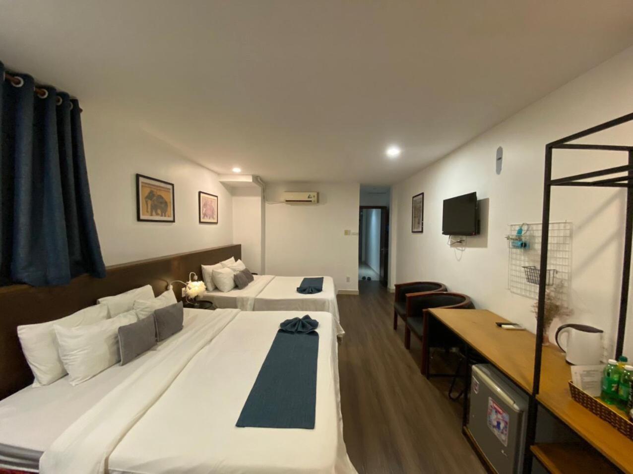 Hoang Phi Pham Ngu Lao Hotel 3*