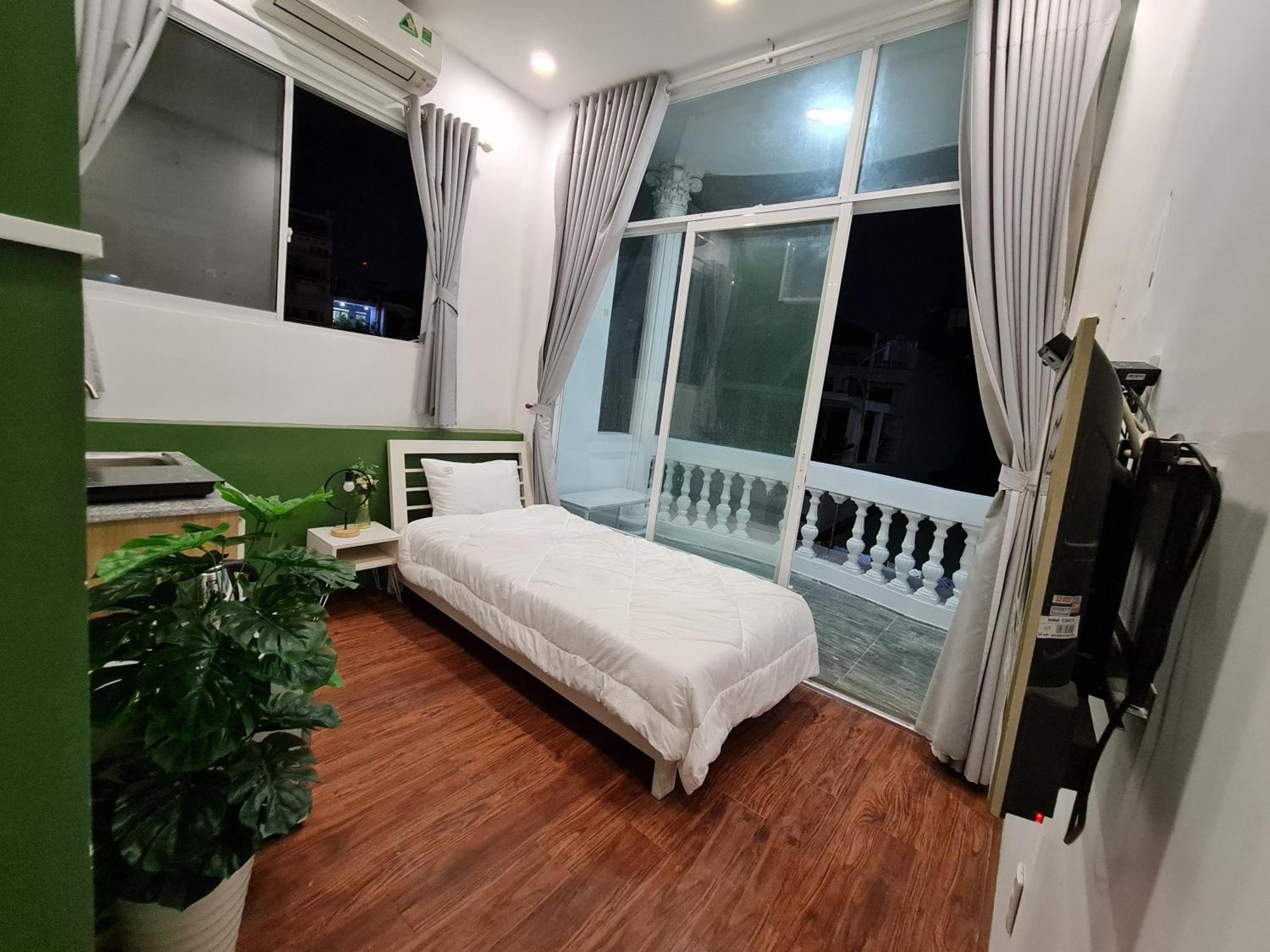 Aparthotel Homestay68 *