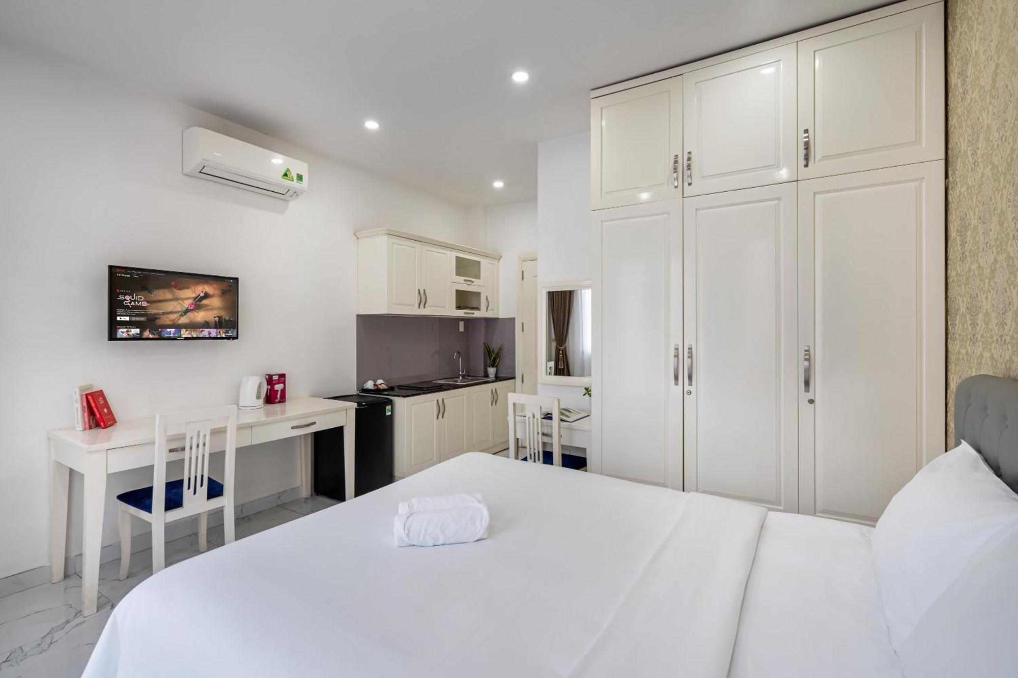 Lotus Nguyen Phi Khanh Q1 Hotel