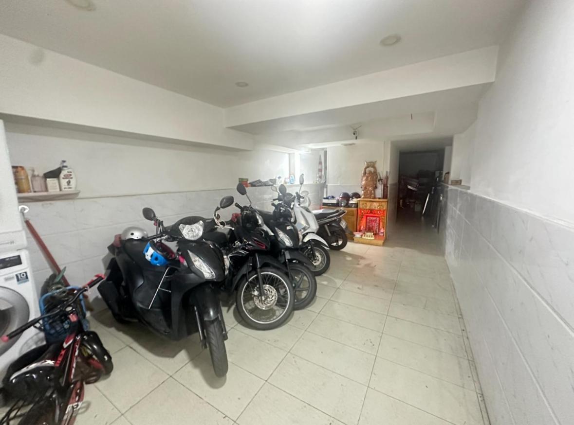 Căn hộ Mat Tien Quan 3 - Nha Kinh View Dep - Co Thang