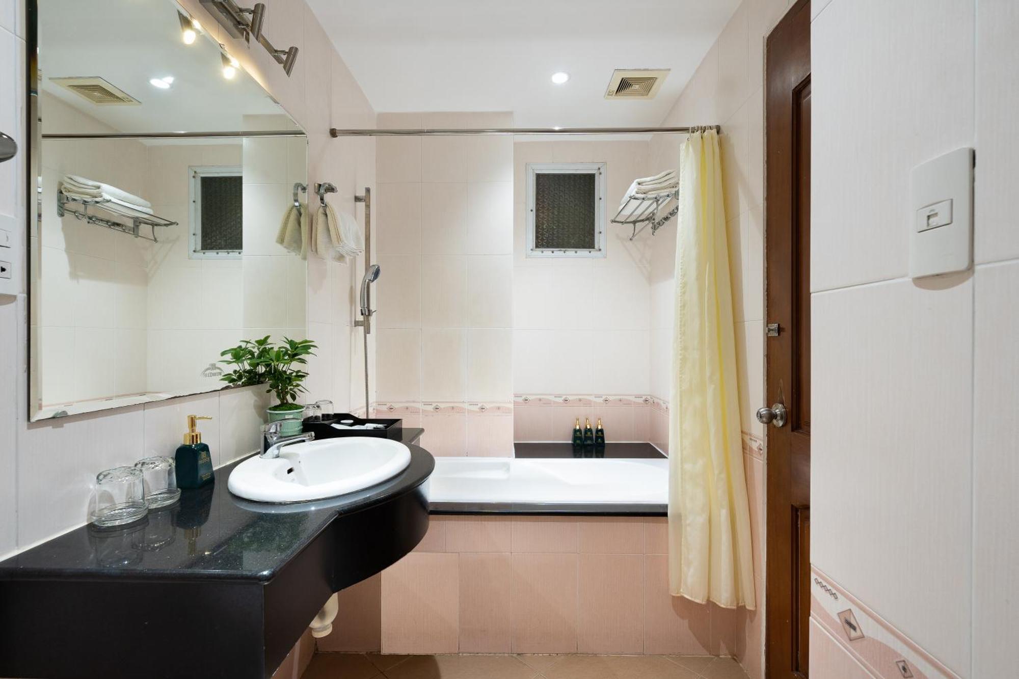 Hotel Nicecy - Bui Thi Xuan Street 3*