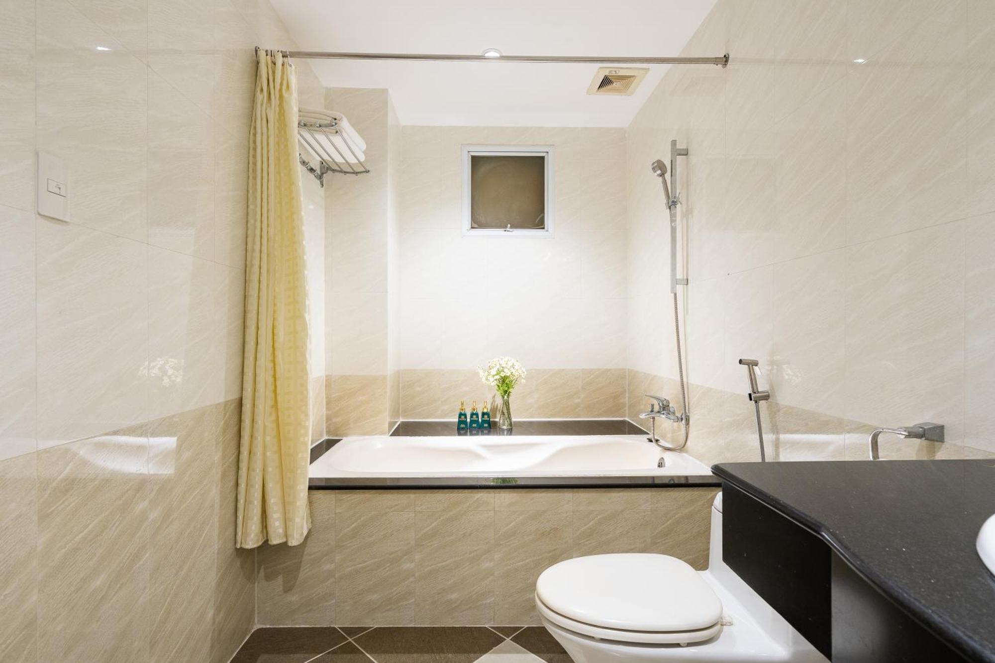 Hotel Nicecy - Bui Thi Xuan Street