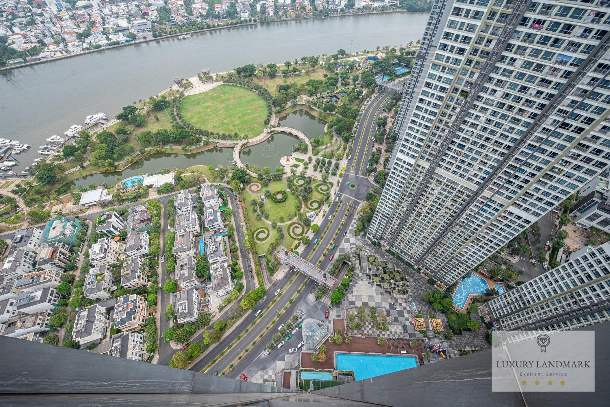 The Signature Landmark 81 - Vinhomes Central Binh Thanh Khách sạn hẻo lánh
