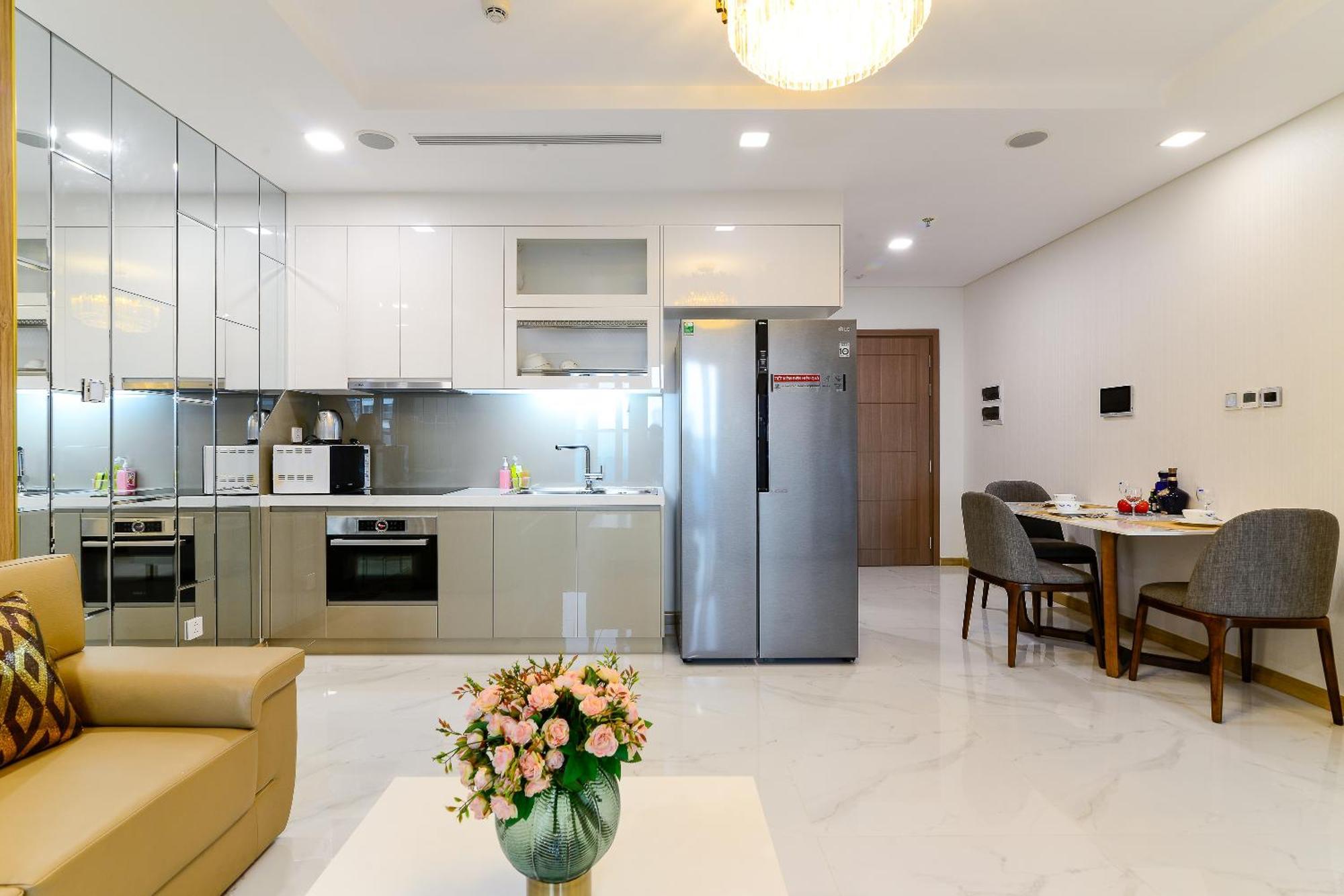 The Landmark 81 Resident Covent Garden Apartment *