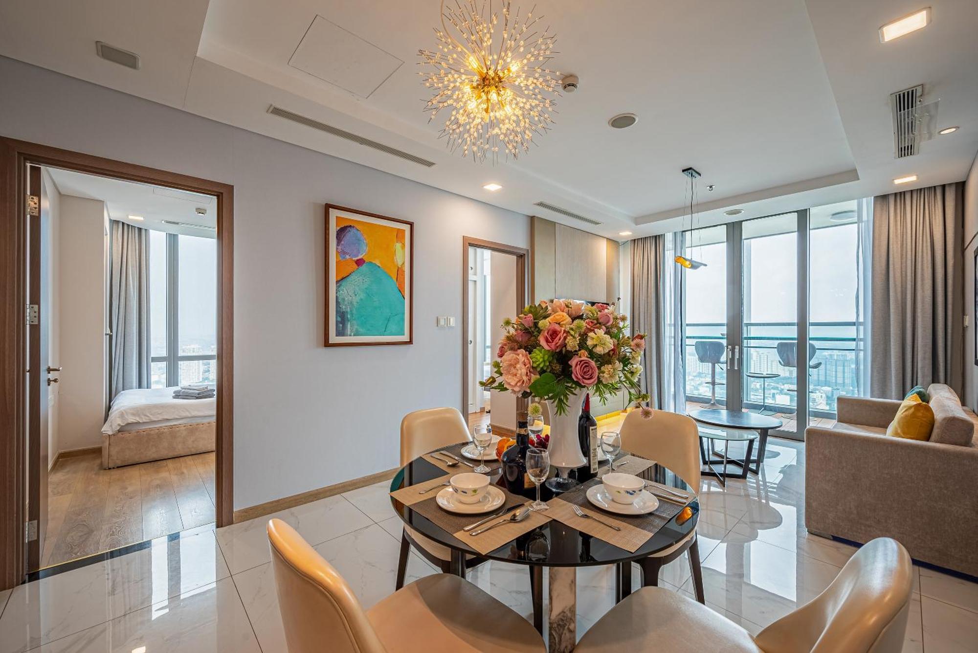 The Landmark 81 Resident Covent Garden Apartment *