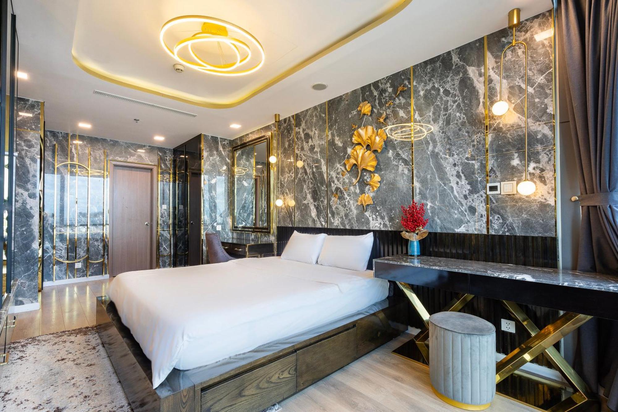 The Landmark 81 Resident Covent Garden