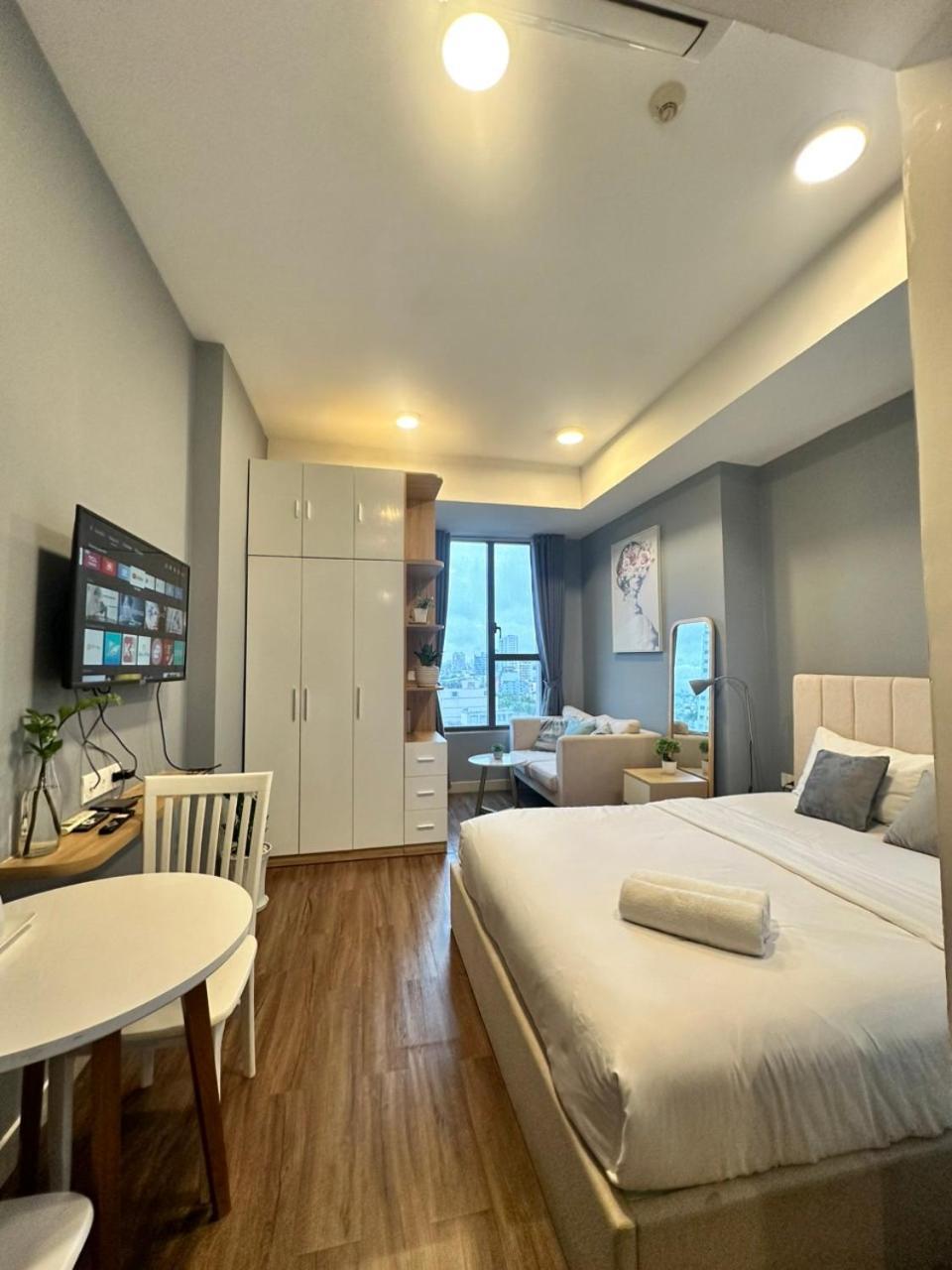 Yourhomes - River Gate Apartment Ho Chi Minh City