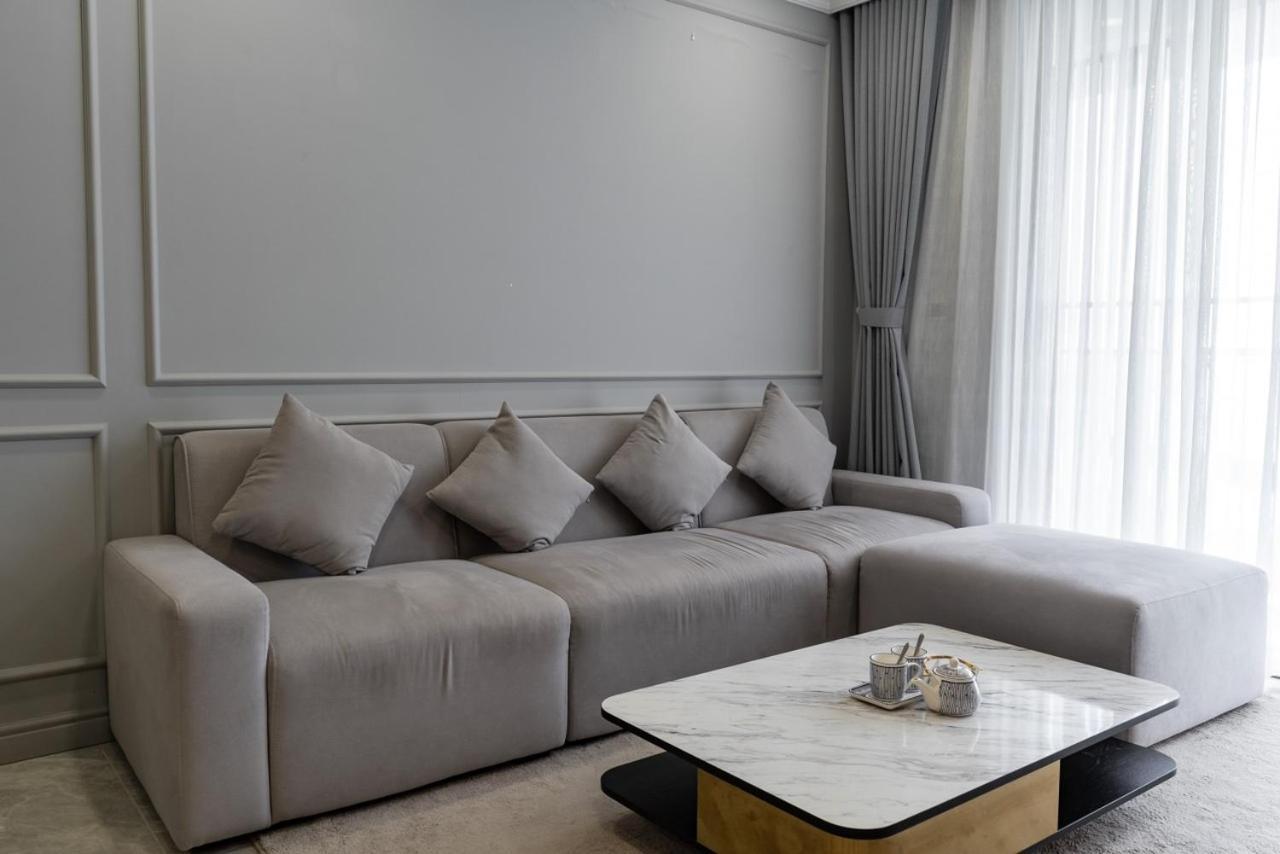 Midtown Premium
