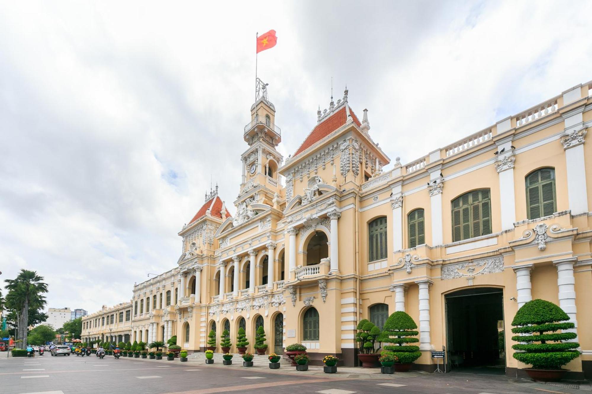Lotus Nguyen Phi Khanh Q1 Hotel