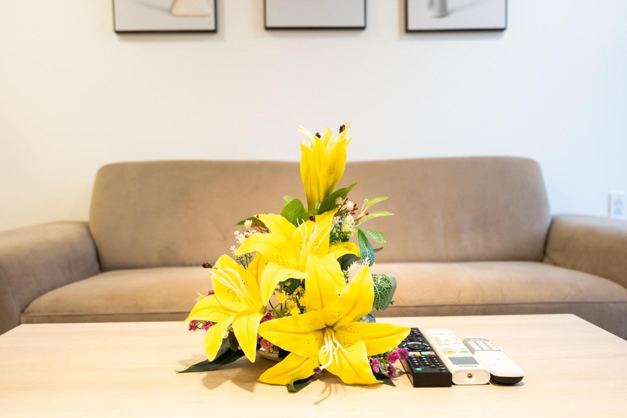 Saigon Royal - Simple Space - Hana Apartment *