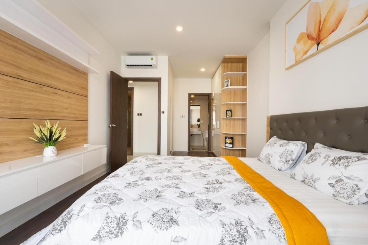 Apartment Saigon Royal - 2br River View - Hana 18 Floor Ho Chi Minh City