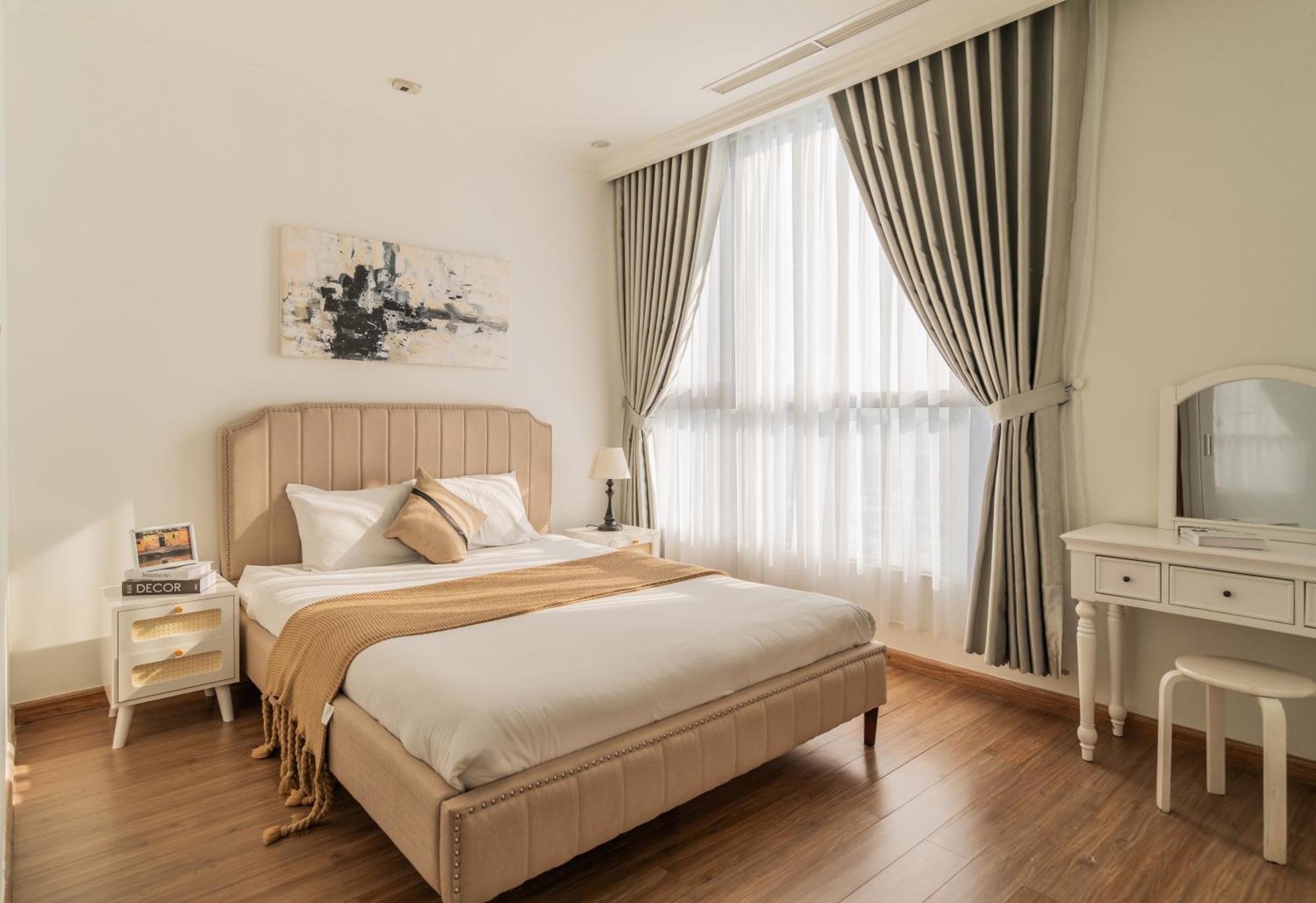 Allen Luxury - Vinhomes Park