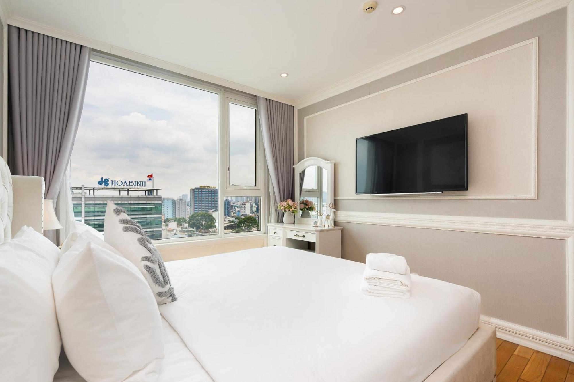 Aparthotel Leman Luxury 2br 3br For Rent In *