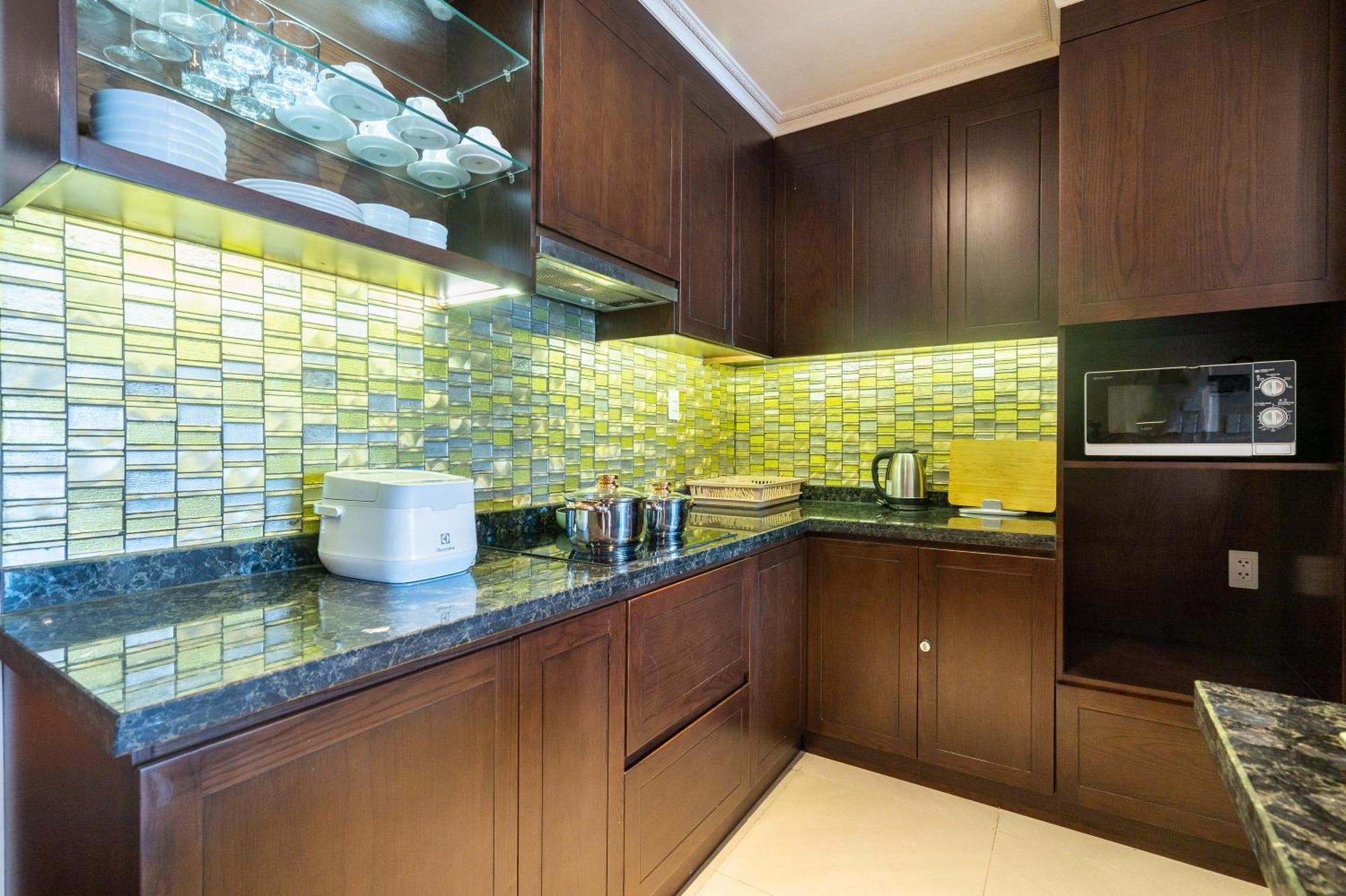 Leman Luxury 2br 3br For Rent In Ho Chi Minh City