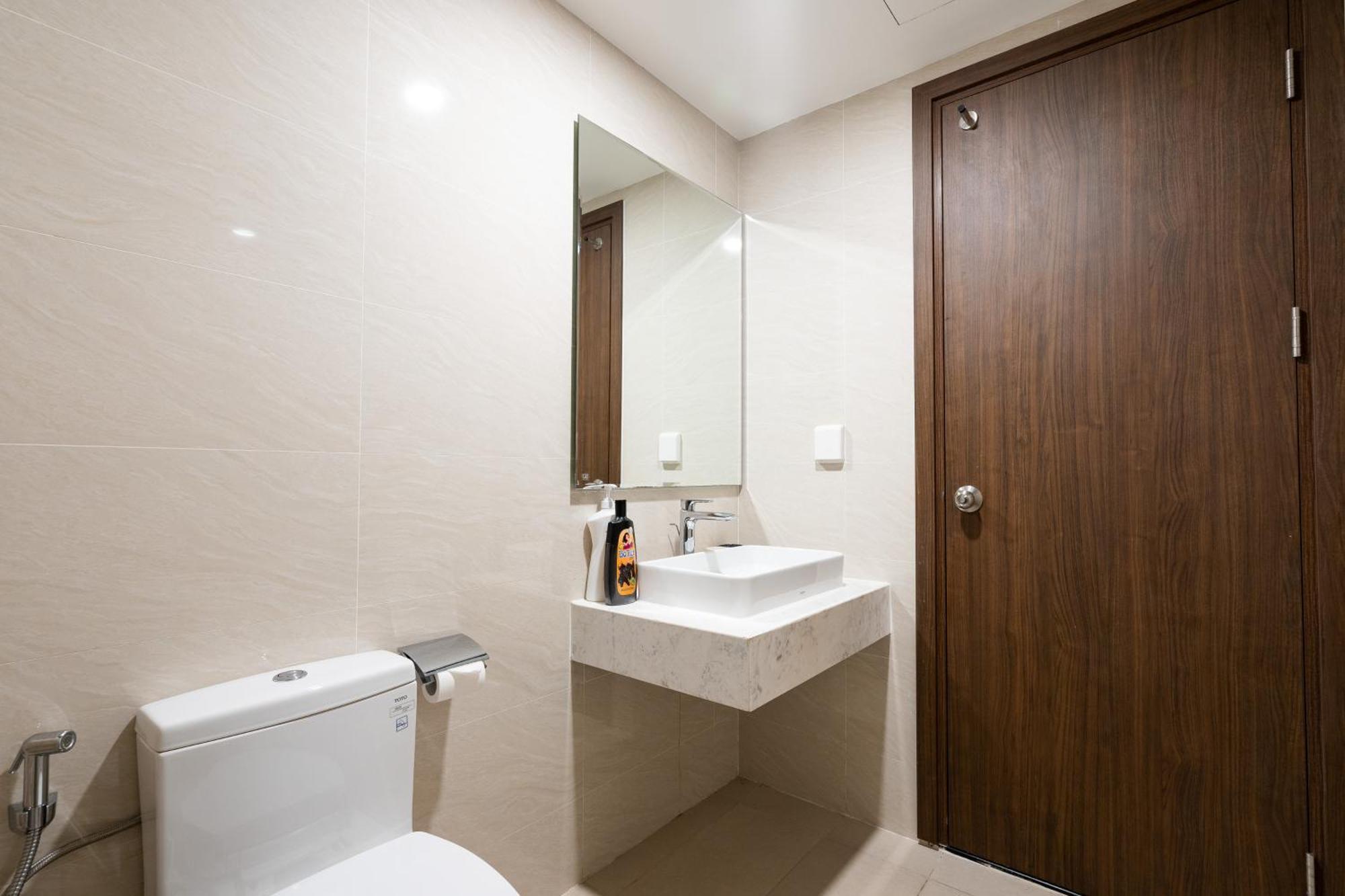 Apartment Saigon Royal D4 - 2br Skyline Serenity On 25 Floor - Hana Ho Chi Minh City