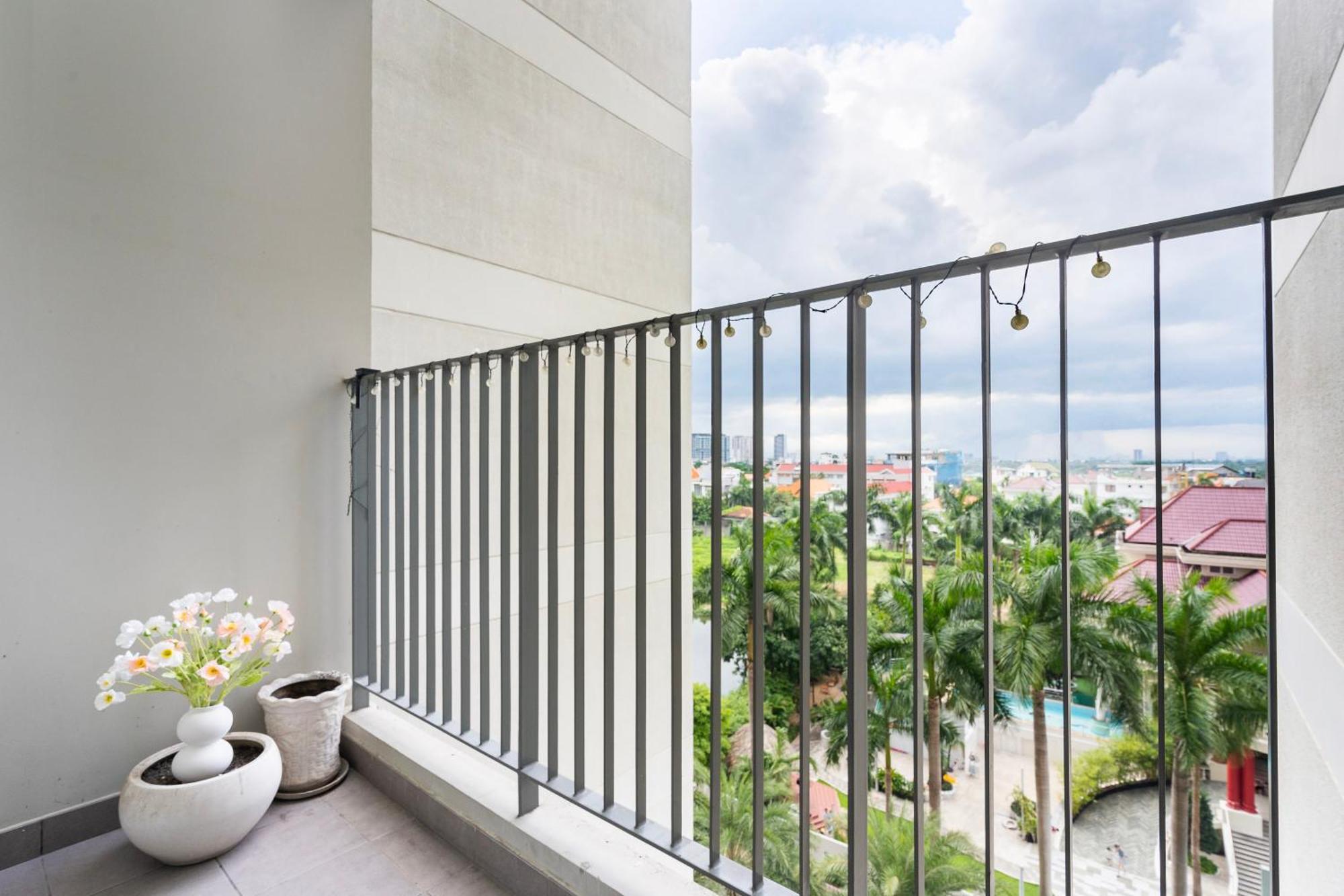 Masteri Thao Dien By Aura Luxury Apartment *