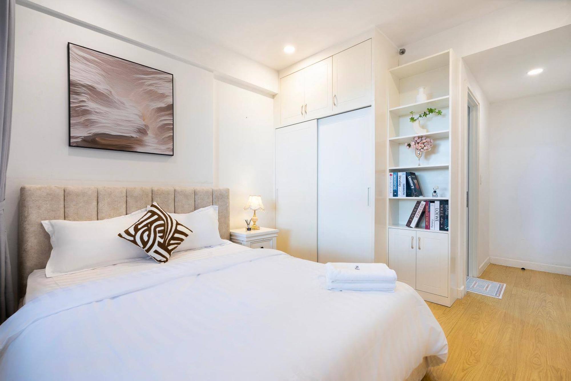 Masteri Thao Dien By Aura Luxury Apartment *